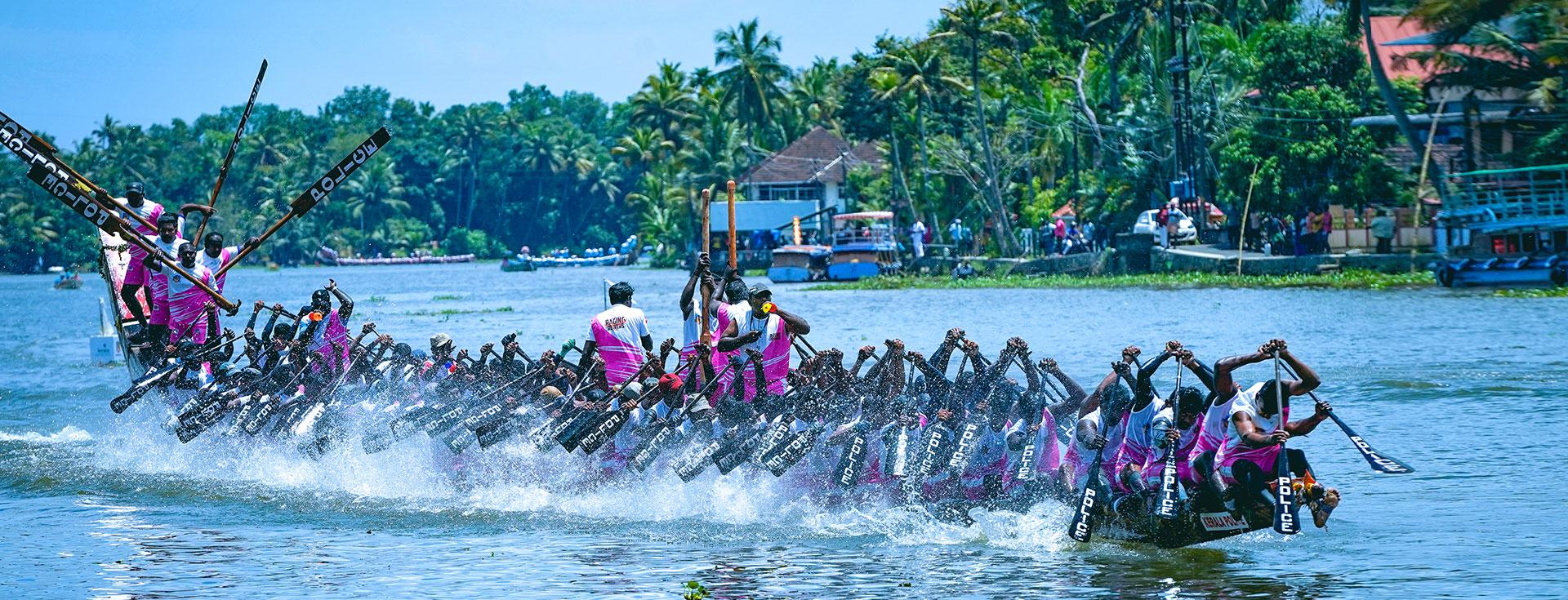 Famous snake boat races in Kerala